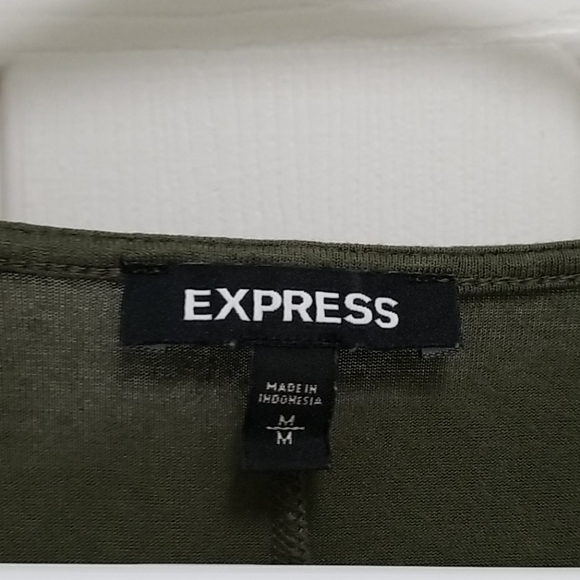 Express Green Wrap Dress - Picture 4 of 5